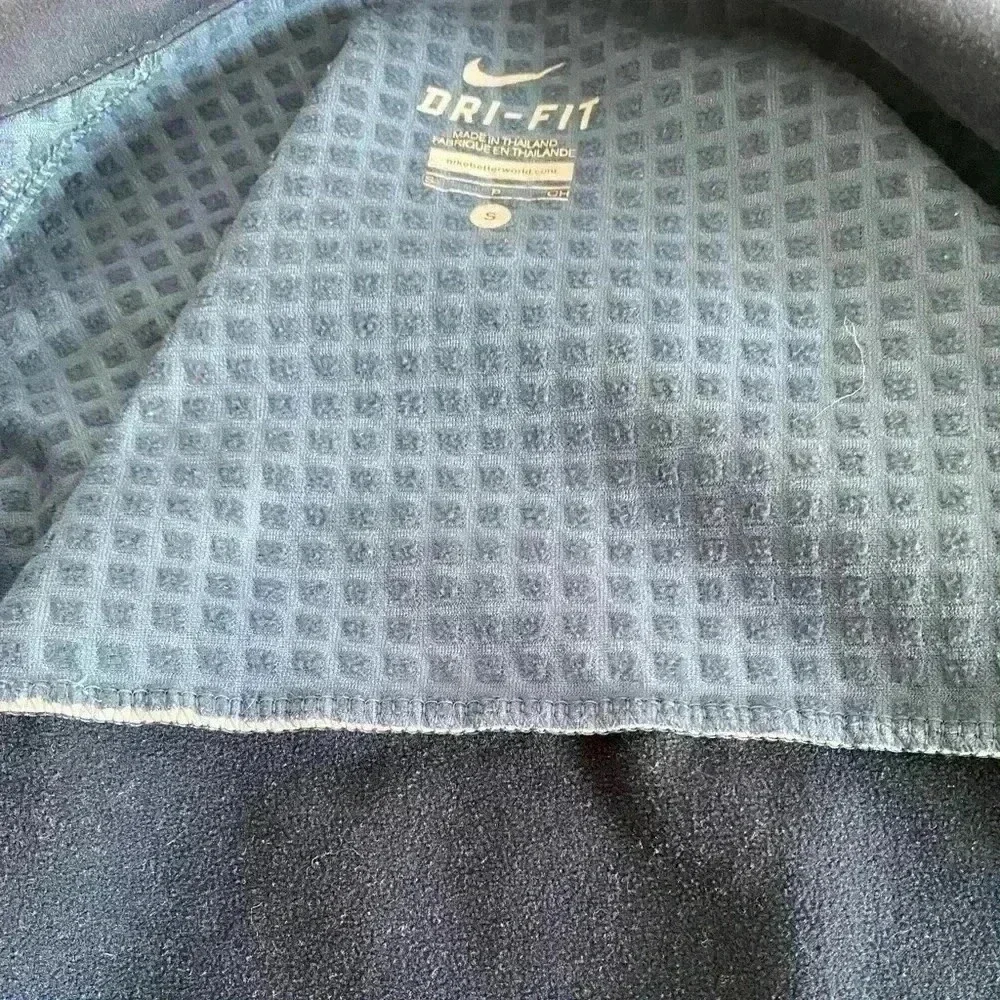 Nike Element Dri-Fit Jacket - Picture 4 of 16